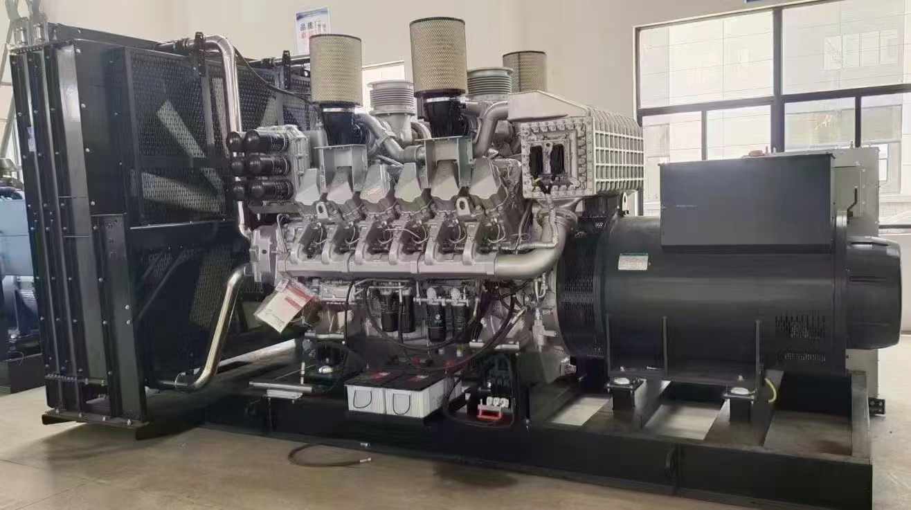 东方800KW柴油发电机组可以带动多少kw的设备？